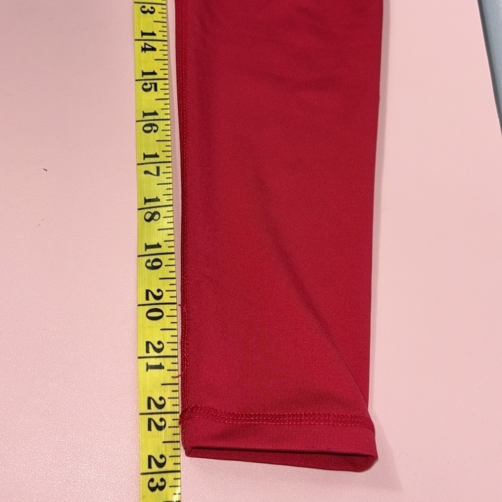 ECHT Raspberry Pink Leggings - Picture 9 of 9